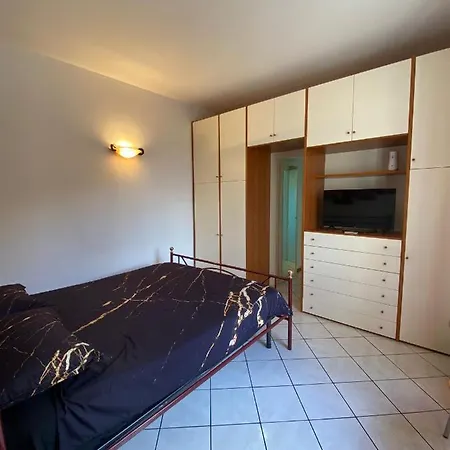 Apartman Stazione Centrale Colli